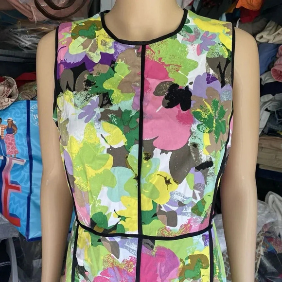 Calvin Klein SZ 8 FLORAL STRUCTURED SLEEVELESS SHEATH DRESS-UNLINED COTTAGECORE - Picture 7 of 11
